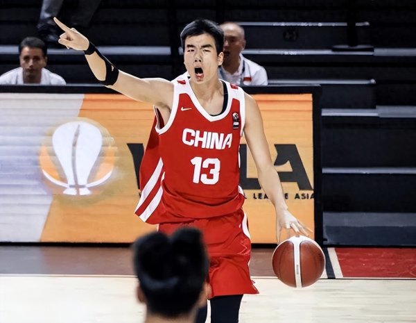 要配资 U16惨败澳大利亚! 为啥下半场全面崩盘? 技不如人, 体力也不如人